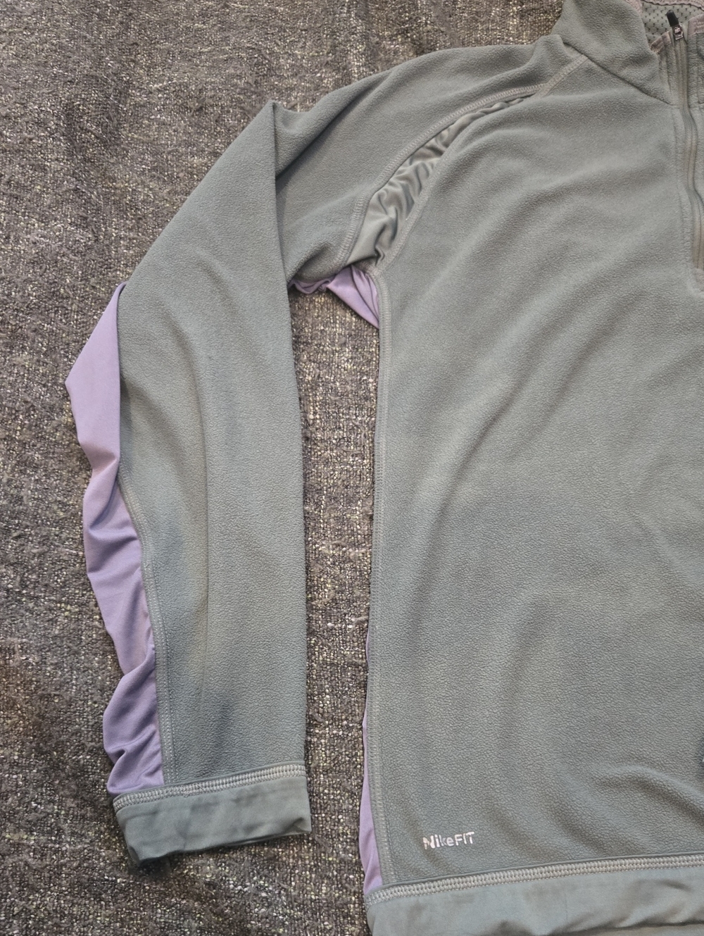 Nike Sage Green Half-Zip Pullover with Gray Panels - Picture 5 of 9
